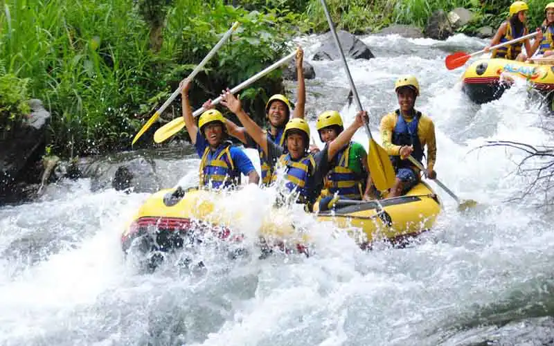 rafting tanah lot tour